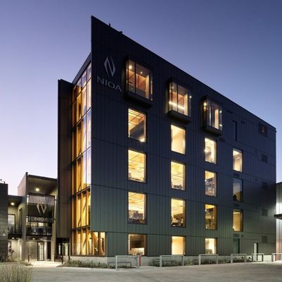 গুণ  Professional Prefabricated Steel Building Construction Skillful কারখানা