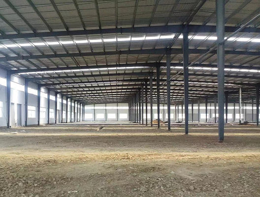 70*50 পোর্টাল ফ্রেম ইস্পাত গুদাম তৈরি শিল্প বিল্ডিং