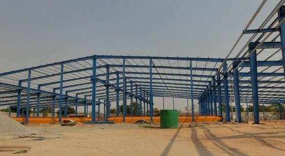 ইস্পাত ফ্রেম কাঠামো বিল্ডিং হালকা ওজন ইস্পাত গ্যারেজ কর্মশালা